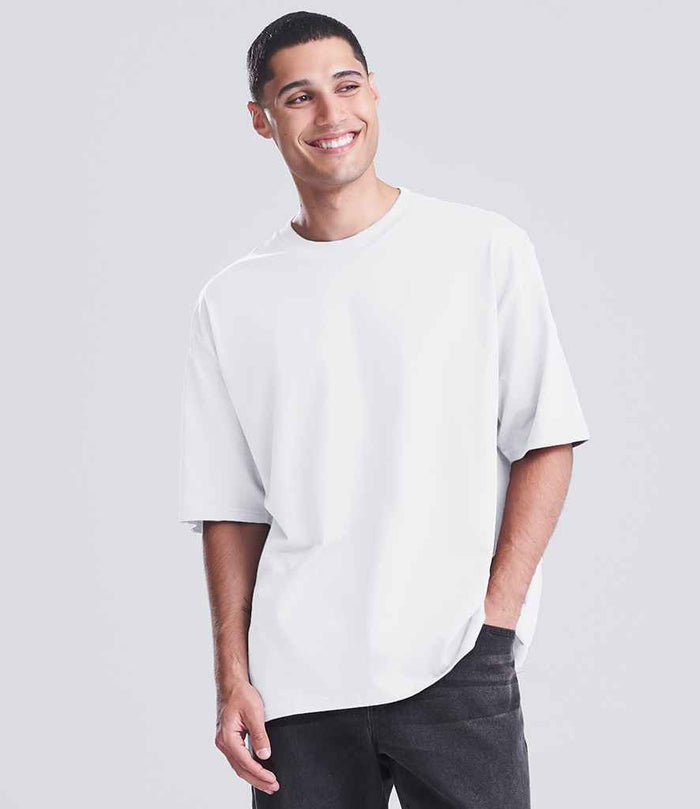 AWDis Heavyweight Boxy 240 T-Shirt AT003 - AT003 Arctic White Model