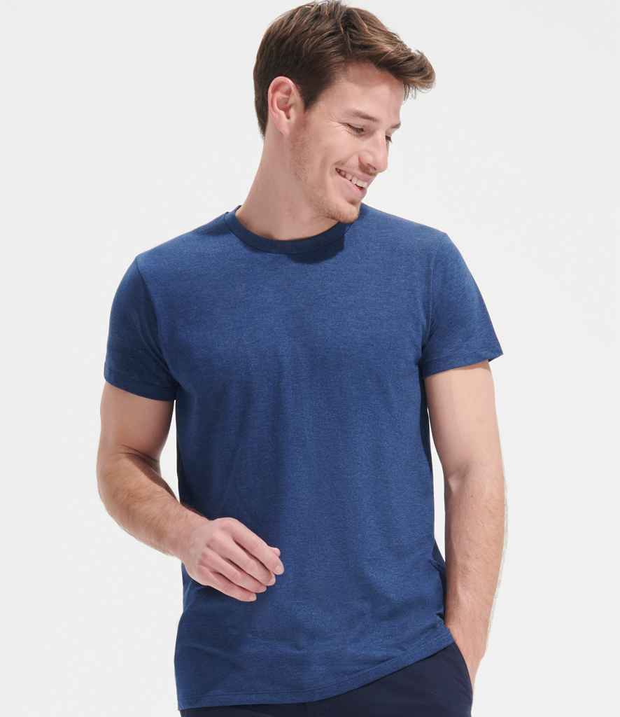 SOL'S Regent Fit T-Shirt 10553 - 10553 Heather Denim Model