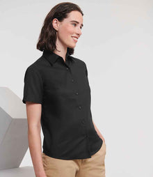 Russell Athletic Collection Ladies Short Sleeve Easy Care Oxford Shirt 933F - 933F Black Model