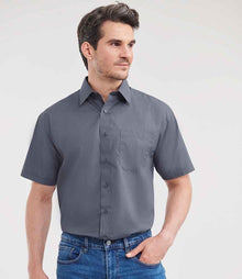 Russell Athletic Collection Short Sleeve Easy Care Poplin Shirt 935M - 935M Convoy Grey Model