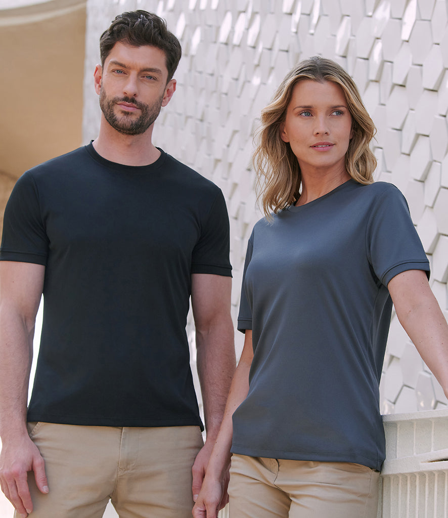 Henbury HiCool Performance T-Shirt H024 - Charcoal model view