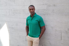 Henbury H400 official lifestyle photography - Jade model