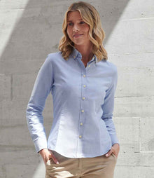 Henbury Ladies Modern Long Sleeve Regular Fit Oxford Shirt H513R - H513R Blue Model