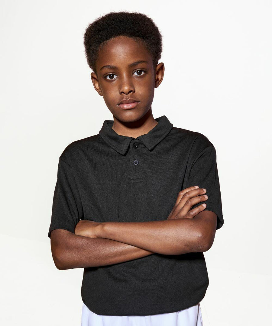 Just Cool by AWDis Kids Cool Polo Shirt JC040B - model