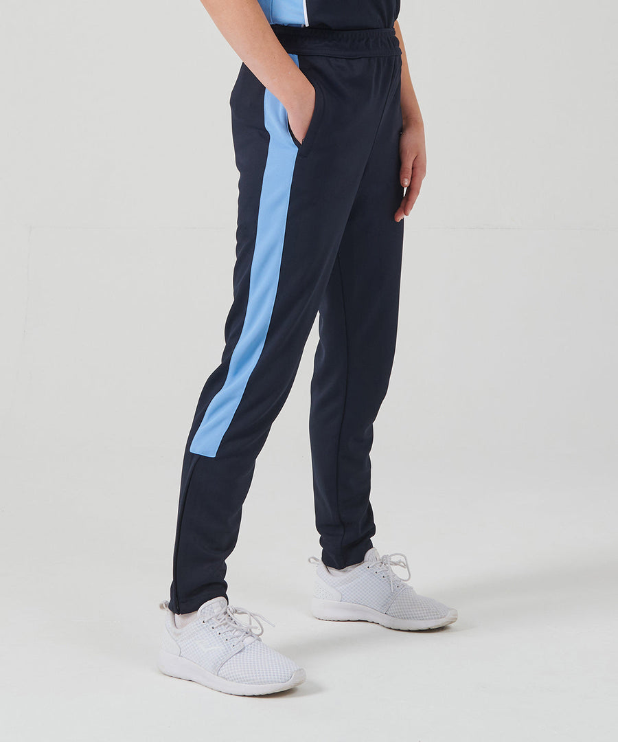 Finden + Hales Kids Knitted Tracksuit Pants LV883 - model