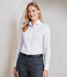 Premier Ladies Recyclight® Long Sleeve Poplin Shirt PR303 - PR303 White Model