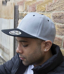 Result Contrast Bronx Snapback Cap RC082 - RC082 Heather Grey/Black Model