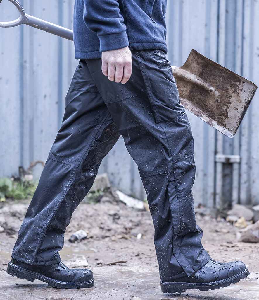 Regatta Wetherby Insulated Overtrousers RG030 - RG030 Black Model