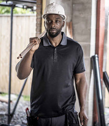 Regatta Contrast Quick Wicking Piqué Polo Shirt RG424 - RG424 Black/Seal Grey Model