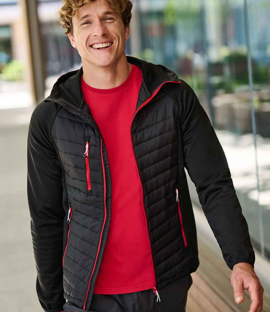 Regatta Navigate Hybrid Jacket RG446 - RG446 Black/Classic Red Model