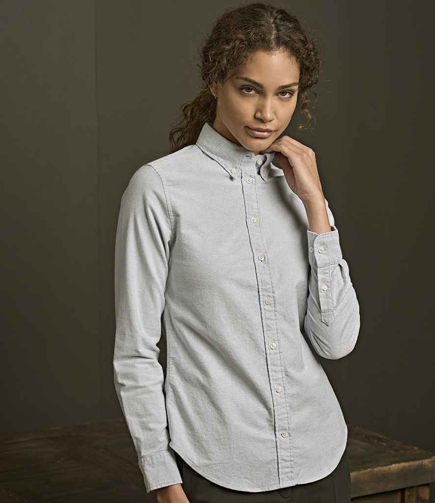 Tee Jays Ladies Perfect Long Sleeve Oxford Shirt T4001 - T4001 Light Blue Model