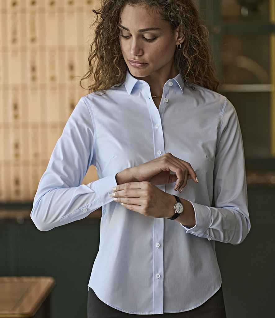 Tee Jays Ladies Stretch Luxury Long Sleeve Poplin Shirt T4025 - T4025 Light Blue Model