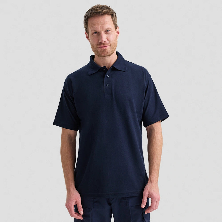 Classic Poloshirt UC101 - lifestyle model