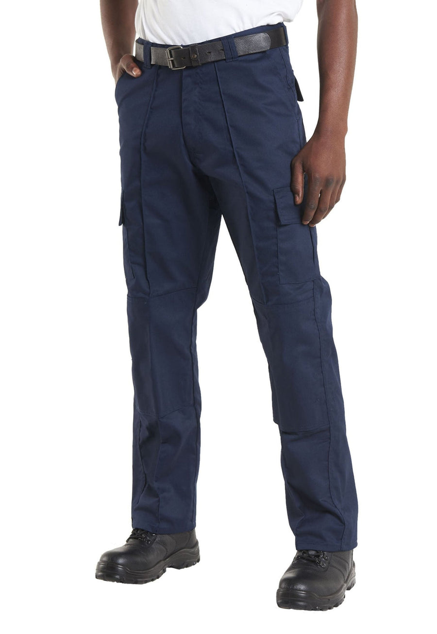 Cargo Trouser with Knee Pad Pockets Regular UC904R - lifestyle model