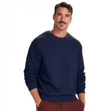 Eco Sweatshirt GR21 - lifestyle model
